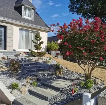 jardinier à Saint-Grégoire - image 3